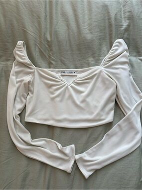Zara Cream Off-Shoulder Ruched V-Crop Top